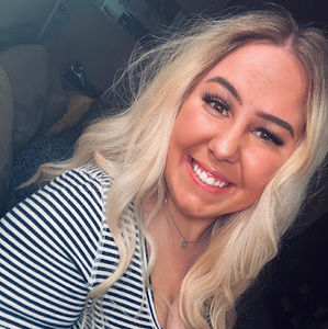 Meet your Posher, Skylar